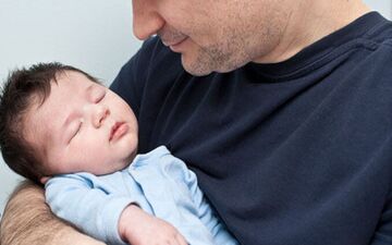 جنسیت بچه دست زن؟ یا مرد؟

