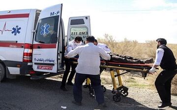 واژگونی مینی‌بوس در محور مهاباد-ارومیه ۱۱ مصدوم برجای گذاشت