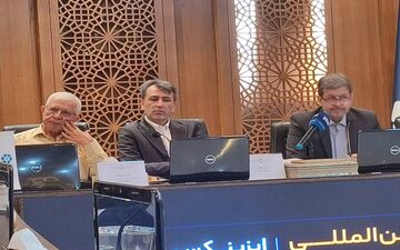 رئیس اتاق بازرگانی اصفهان: ایزینکس ۲۰۲۶ مسیر صدور مجوز سرمایه‌گذاری را کوتاه می‌کند