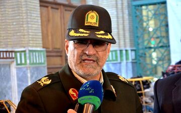 کشف یک هزار و 972 بطری الکل و دستکش احتکار شده در کرمانشاه/رد رشوه 200 میلون ریالی ماموران پلیس 