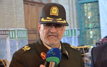 کشف یک هزار و 972 بطری الکل و دستکش احتکار شده در کرمانشاه/رد رشوه 200 میلون ریالی ماموران پلیس 
