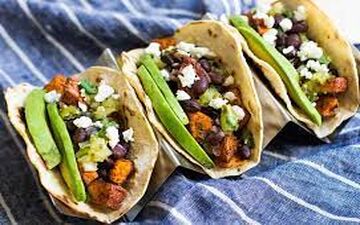 طرز تهیه تاکوی سیب‌زمینی  | حتما امتحانش کن!