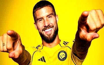 النصر ترسناک‌تر شد؛ مارتینز هم تیمی جدید رونالدو