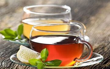 چای سیاه در برابر چای سبز؛ کدام سالم‌تر است؟