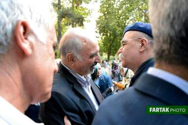 مراسم رونمایی از تندیس میرزا رضا کلهر