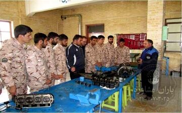 آموزش ۴۲۰۰ سرباز در طرح "سرباز ماهر"/ اجرای طرح تا پایان سال ادامه دارد