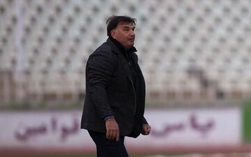 عدم حضور سرمربی تیم فوتبال شاهین شهرداری بوشهر در نشست خبری