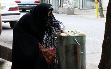 ادعای عجیب روزنامه کیهان: توان خرید مردم، اکنون، «چندین برابر» بهتر از دوران شاه است