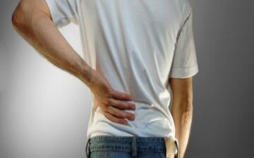 چطور با پیری کمر مواجه شویم؟