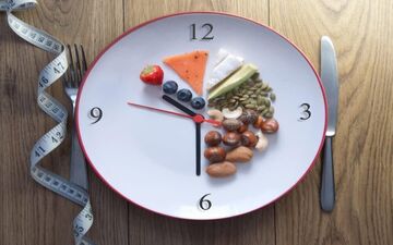 برای لاغری سریع بهترین زمان خوردن غذا چه هنگام است؟