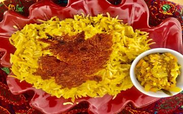 پلو زردچوبه: طعمی ساده و عطر و بویی دل‌انگیز! + طرز تهیه