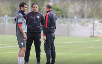 کاپیتان مسعود،مشاور لیکنز برای بازی پرسپولیس