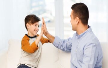 با این روش ها فرزندتان را در مقابل مصرف مواد مخدر واکسینه کنید