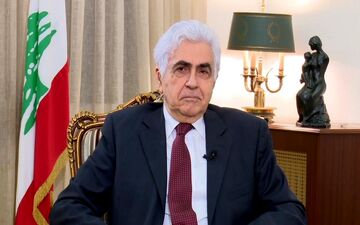 ناصیف حتی : لبنان در حال تبدیل به کشوری "شکست خورده" است
