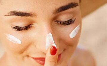 در خانه هم باید ضد آفتاب بزنیم؟

