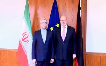  وزیراقتصاد وانرژی آلمان از ادامه فعالیت 120 شرکت آلمانی درایران خبرداد