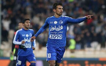  رونمایی مهاجم استقلالی از پیشنهاد پرسپولیس 