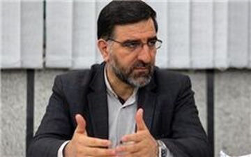 این چه قانونی است که دارایی و اموال مسئولین را اطلاعات محرمانه می داند؟
