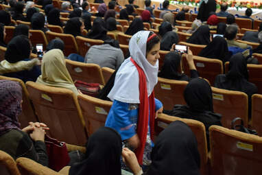 پروفسور میرجلال‌الدین کزازی در بزم ادبی- هنری  شاهنامه‌خوانی  مرکز آموزشی سما 