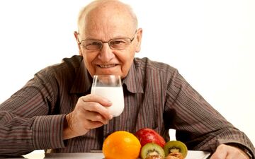 این رژیم غذایی ریسک آلزایمر را کاهش می دهد