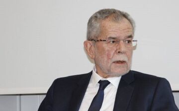 انتقاد رئیس جمهور اتریش از تحریم های ضد ایرانی آمریکا
