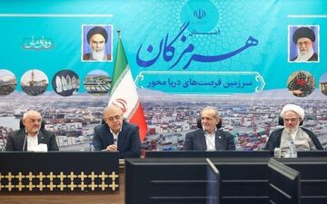 افتتاح واحد دوم گازی نیروگاه آلومینیوم المهدی توسط رییس جمهور پزشکیان