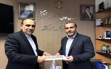 
 کرمانشاه، میزبان دائمی جشنواره‌ بین المللی مد و لباس می شود
 
