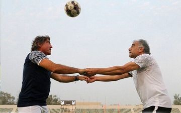 ساپینتو اختیار از دست داد/ حرکت عجیب سرمربی استقلال بعد از تساوی + عکس