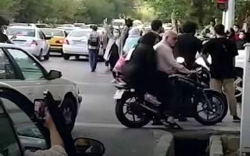 
جزئیات اعتراضات در پی درگذشت مهسا امینی 