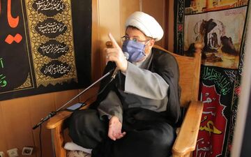 
راز پویایی دین پایبندی مردم به بنیان هاست