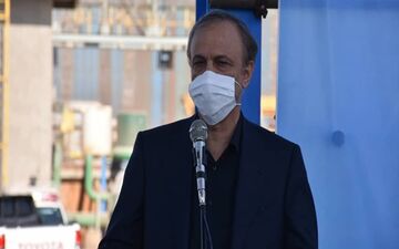 وزیر صمت: یکی از مهمترین کارهای دولت، تأمین مواد اولیه کارخانجات است