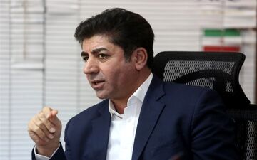 ممبینی: نگران من نباشید، در فدراسیون حضور دارم/ درباره آزمون سؤال نکنید! 