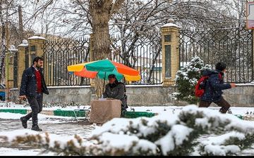  مدارس استان مرکزی به دلیل بارش برف و سرما با تاخیر آغاز به کار می‌کنند