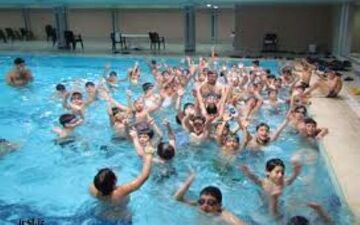 هیت شنای ایلام به جای استخر‌داری، تیم‌داری کند