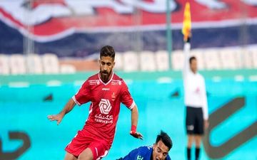 پیروزی یک نیمه‌ای پرسپولیس برابر استقلال/گلزنی مدافع دربازی پرتنش