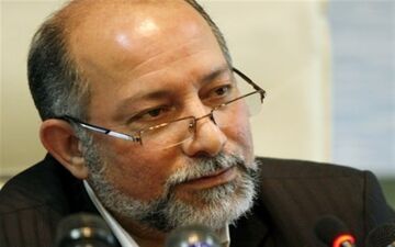 اطلاعات برخی مسئولان درباره بنادر کافی نیست/ وعده پنجره واحد بنادر محقق نشد 