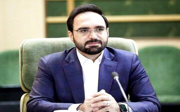 
استانداری کرمانشاه در حوزه اطلاع رسانی، دستگاه اجرایی برتر کشور شد/ روابط عمومی استانداری کرمانشاه مورد تقدیر قرار گرفت 
