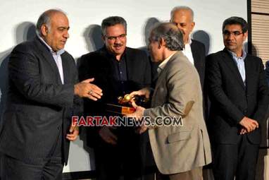 تجلیل از صادر کنندگان برتر استان کرمانشاه به روایت تصویر