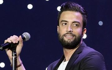 اذان دلنشین بنیامین بهادری در برنامه زنده تلویزیونی | فیلم