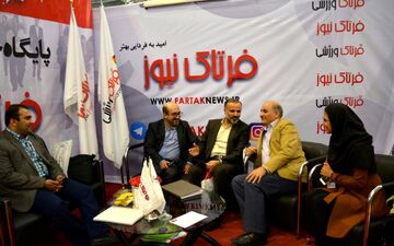 بازدید سخنگوی شورای شهر تهران و شهردار منطقه سه از غرفه فرتاک نیوز 