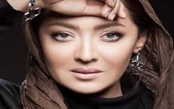 پوشش و میکاپ نیکی کریمی در ۴۵ سالگی (عکس)