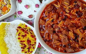 طرز تهیه خورش خلال بادام؛ غذای سنتی و مجلسی کرمانشاهی با طعمی خاص