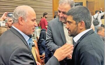 دیدار دبیر و تاج در مرکز ملی فوتبال