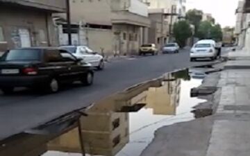 چهره زننده فاضلاب در یکی از خیابان‌های اهواز 