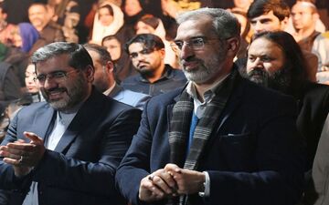 دومین روز جشنواره "تئاتر فجر" چگونه گذشت؟