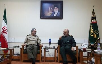 ارتش و سپاه در راستای هدف واحد ،در حال ارتقای قدرت دفاعی هستند