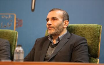 استاندار کرمانشاه: باید از تمام ظرفیت‌ها برای توسعه این استان استفاده کرد
