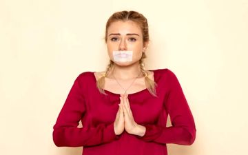 تجاوز به عنف | معنای حقوقی و توضیح ساده یک جرم سنگین