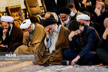 آیین شمعدان گردانی خادمان حرم حضرت معصومه(س)