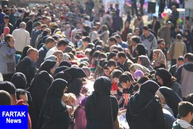 جشن تولد کهنسال‌ترین درخت شهر کرمانشاه به روایت تصویر